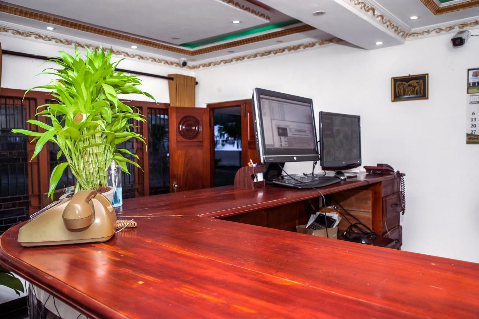 Golden Star Guest House Jaffna Exterior foto